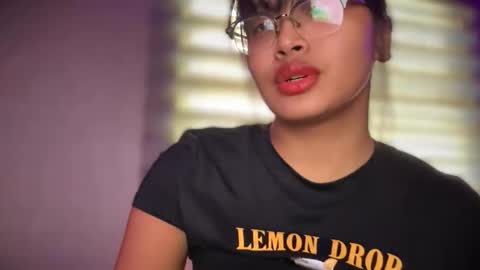 KEISHA  -  DONT FORGET TO FOLLOW ME AND GIVE ME THUMBS UP 3 online show from March 18, 12:47 am