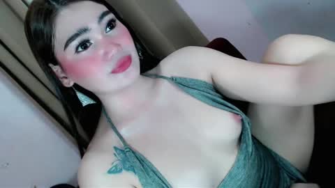 Snapshot of lustyseraphina chatting on June 5, 9:26 am lustyseraphina online show from June 5, 9:26 am