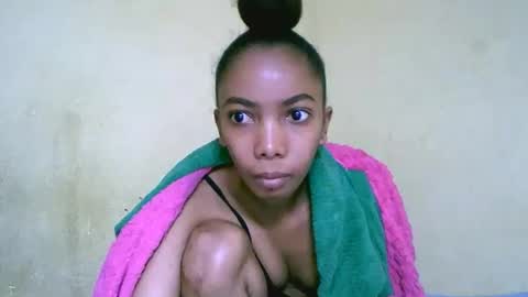 Snapshot of lutchia chatting on September 10, 2:50 pm lutchia online show from September 10, 2:50 pm