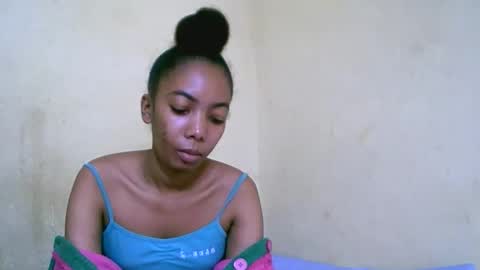 Snapshot of lutchia chatting on September 13, 5:46 pm lutchia online show from September 13, 5:46 pm