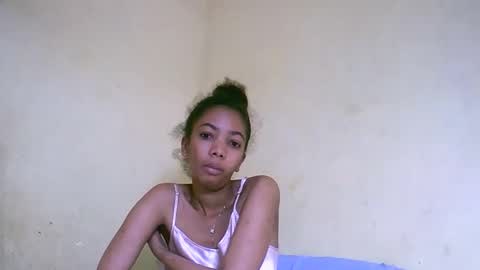 Snapshot of lutchia chatting on September 19, 6:26 am lutchia online show from September 19, 6:26 am