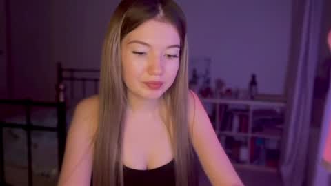 luv_jess online show from June 26, 7:07 pm
