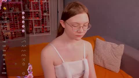 Tessa online show from February 13, 1:23 am