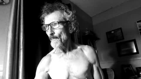 Peter Jacksone online show from July 21, 3:42 am