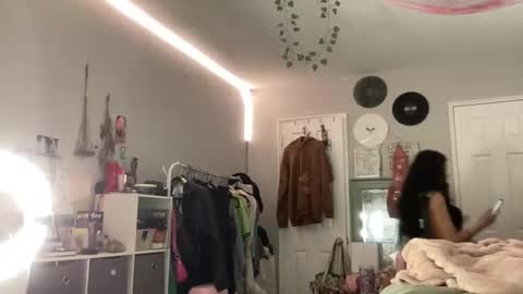 luvkoko online show from September 9, 7:52 am