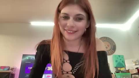 Snapshot of luvkoko chatting on April 27, 5:49 am luvkoko online show from April 27, 5:49 am