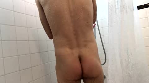 Snapshot of luvshonitoff chatting on February 20, 8:25 pm Jim Bo online show from February 20, 8:25 pm