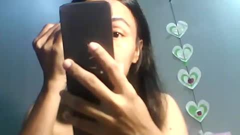 Bee Bee online show from March 14, 3:45 am