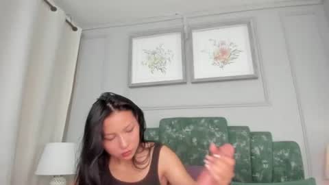 Snapshot of lux_bitchx chatting on June 24, 2:21 am lux_bitchx online show from June 24, 2:21 am