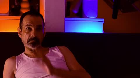 Im a   -  CAMGUY YOU  LIKE to FUCK online show from December 25, 8:28 pm