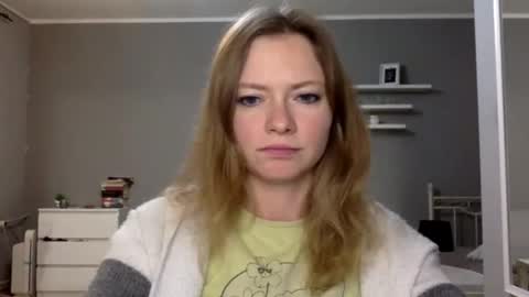 Millie online show from October 21, 8:53 pm