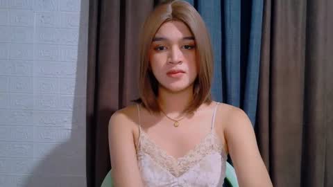 queen lux online show from January 18, 7:39 pm