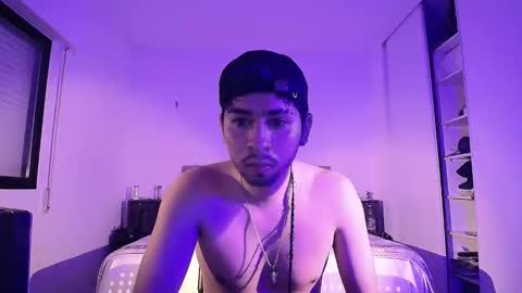 luxanee online show from October 18, 7:36 pm