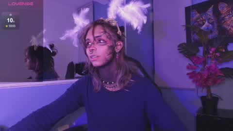 Luxiel 3 online show from November 13, 10:52 pm