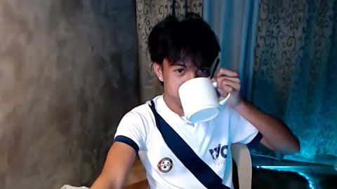 Snapshot of luxirfy_xx chatting on January 14, 7:08 pm luxirfy online show from January 14, 7:08 pm