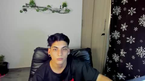 luxrx online show from April 24, 12:02 am