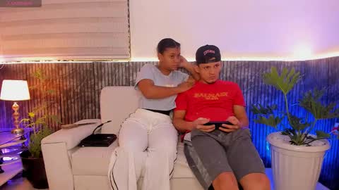 Kitty  18 year  Sara 18 year online show from February 25, 6:39 pm