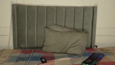 Tommy and Polly online show from February 11, 9:42 pm