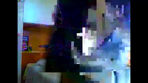 luxx72boy online show from May 3, 9:04 am