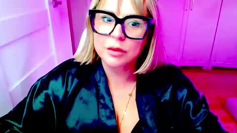 Diana online show from April 29, 5:30 pm