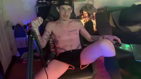 Snapshot of lwooda chatting on October 24, 9:38 am lwooda online show from October 24, 9:38 am