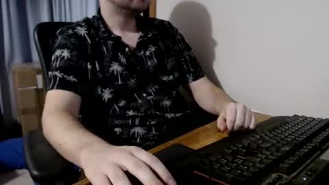 Snapshot of lxgxnd99 chatting on February 2, 1:41 pm lxgxnd99 online show from February 2, 1:41 pm