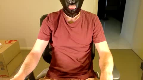 Snapshot of lxgxnd99 chatting on February 13, 9:16 am lxgxnd99 online show from February 13, 9:16 am