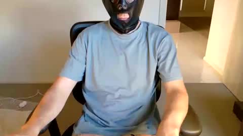 Snapshot of lxgxnd99 chatting on March 9, 6:39 am lxgxnd99 online show from March 9, 6:39 am