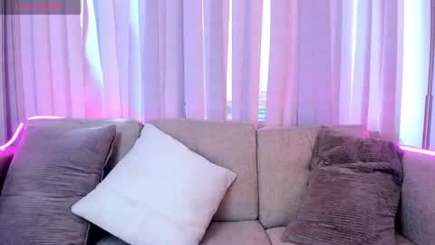 lya_brown online show from June 22, 4:26 pm
