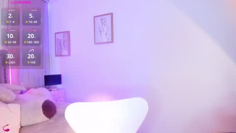 lya_brown online show from June 24, 11:53 am