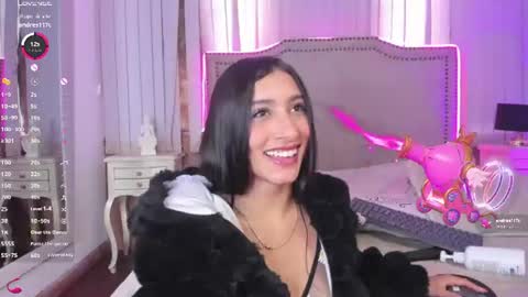 lya_brown online show from July 28, 6:20 pm