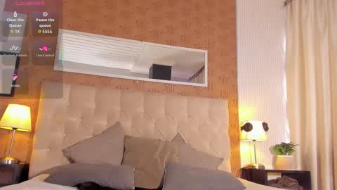 Snapshot of lyan_twink chatting on November 20, 7:46 pm Lyan online show from November 20, 7:46 pm