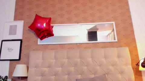 Lyan online show from February 25, 2:54 am