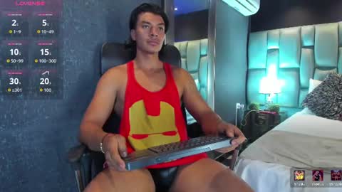 Snapshot of lycan_mushu chatting on July 2, 3:06 am Lycan online show from July 2, 3:06 am