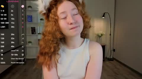 Snapshot of lydaerne chatting on May 13, 1:14 am Call me Liddy Im so new here show me how to get fun here please online show from May 13, 1:14 am