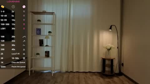Snapshot of lydaerne chatting on May 16, 2:19 am Call me Liddy Im so new here show me how to get fun here please online show from May 16, 2:19 am