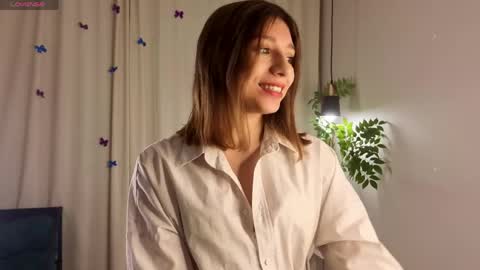Snapshot of lydaerne chatting on May 16, 11:20 am Call me Liddy Im so new here show me how to get fun here please online show from May 16, 11:20 am