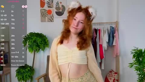 Snapshot of lydaerne chatting on May 26, 1:34 am Call me Liddy Im so new here show me how to get fun here please online show from May 26, 1:34 am