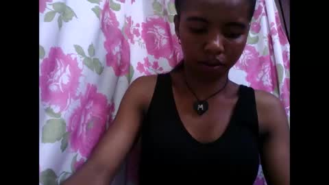 Snapshot of lydialarin chatting on October 22, 7:08 am Lydiah online show from October 22, 7:08 am