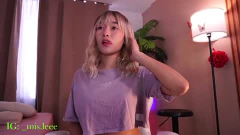 Snapshot of lyhana_lee chatting on July 28, 4:16 pm Lyhana Lee online show from July 28, 4:16 pm
