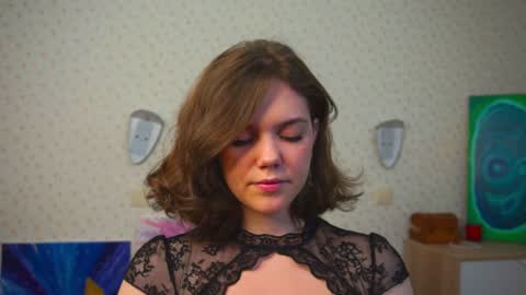 Snapshot of lyle_art chatting on December 5, 3:15 am hi im Lyle online show from December 5, 3:15 am