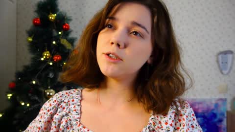 Snapshot of lyle_art chatting on January 5, 3:11 am hi im Lyle online show from January 5, 3:11 am