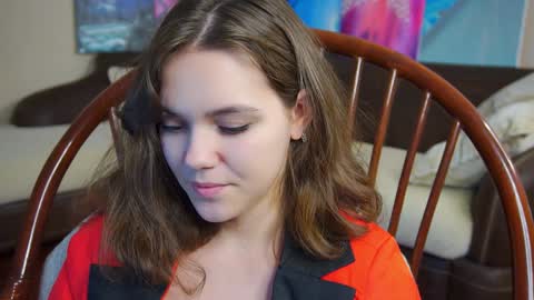 Snapshot of lyle_art chatting on February 7, 3:12 am hi im Lyle online show from February 7, 3:12 am