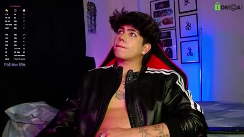 Lyle Bennett Freelance Model online show from December 17, 9:26 am