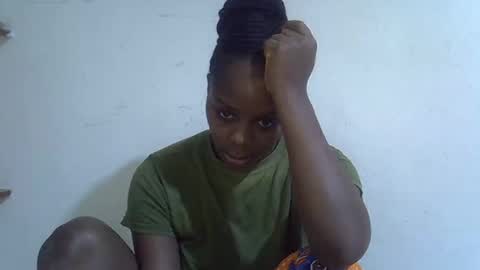 lyn_anna online show from March 16, 3:38 pm