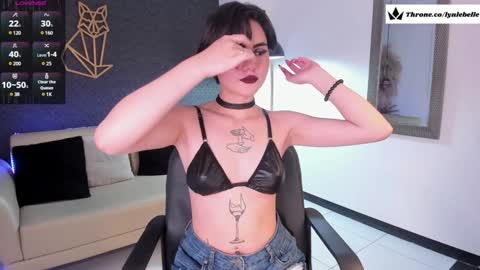 Snapshot of lyn_lebelle chatting on December 29, 4:48 am Lyn online show from December 29, 4:48 am