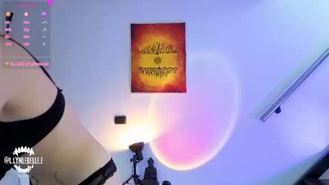 Snapshot of lyn_lebelle chatting on September 24, 9:40 pm Lyn online show from September 24, 9:40 pm