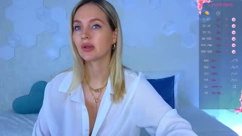 Lana online show from October 27, 3:43 am