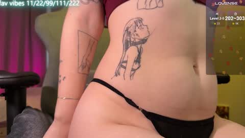 lynne_dawson online show from September 25, 4:16 am