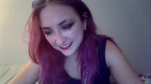 Snapshot of lynnkitten69000 chatting on June 16, 8:33 pm Lynn online show from June 16, 8:33 pm